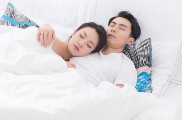 回娘家夫妻能住一起吗