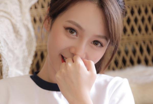 容易有异性靠山的星座女