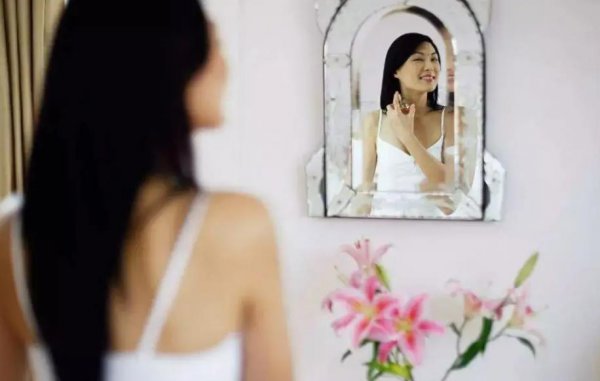 一个不简单的女人表现