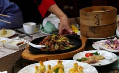 爸妈过于节俭怎么劝说 为了省钱不开空调的老年人怎么劝