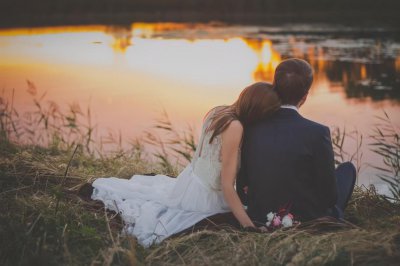 女生主动约男生意味着什么 女生愿意晚上与你单独相处的原因