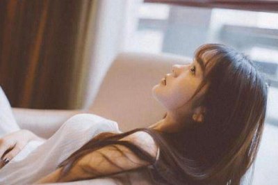 跟异性没有边界感的女生特征 没有与异性保持距离感的女性特点