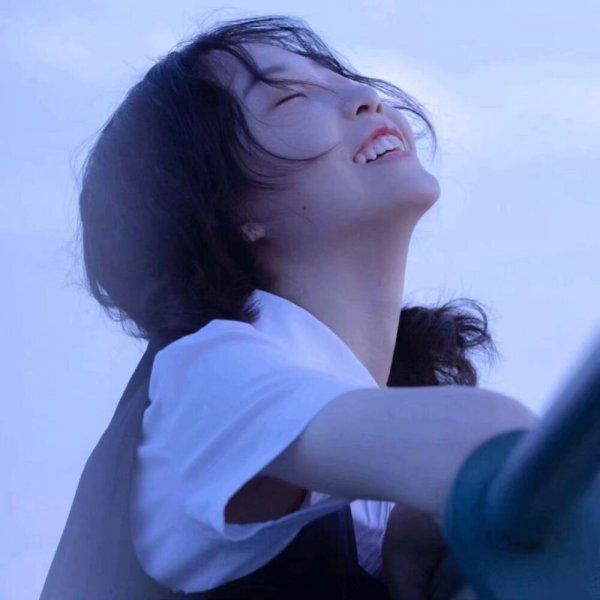 为何女人总是越爱越深