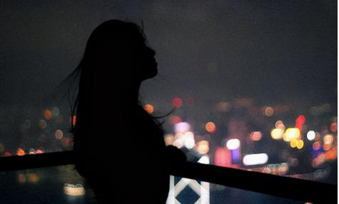 女人六亲无靠说明什么