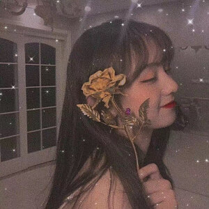 女人几月出生桃花最旺