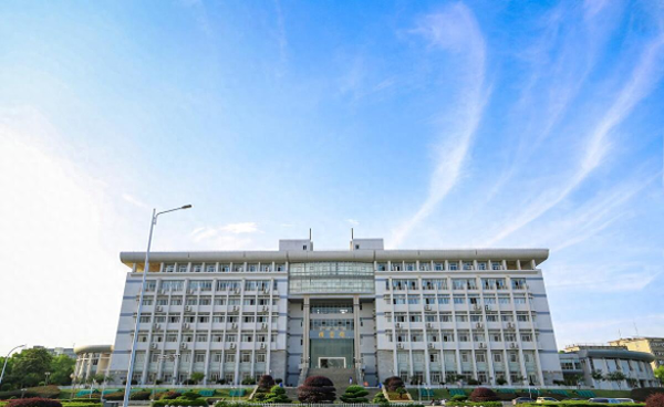 湘潭大学什么档次