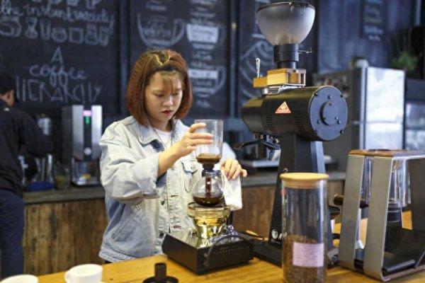有什么职业适合女孩子长期发展的