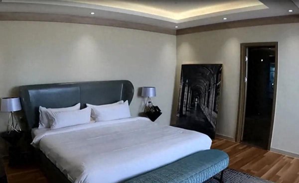 老挝人均收入一个月多少钱