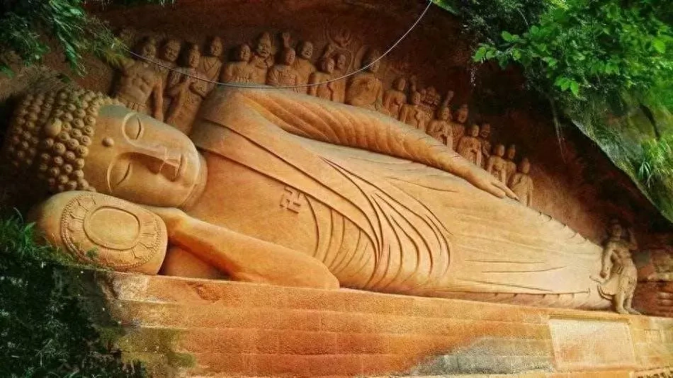 吉祥卧正确睡姿示范图解