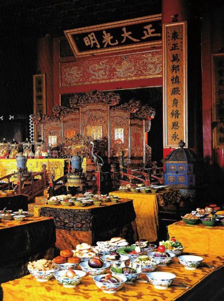 现在厨师工资多少钱一个月