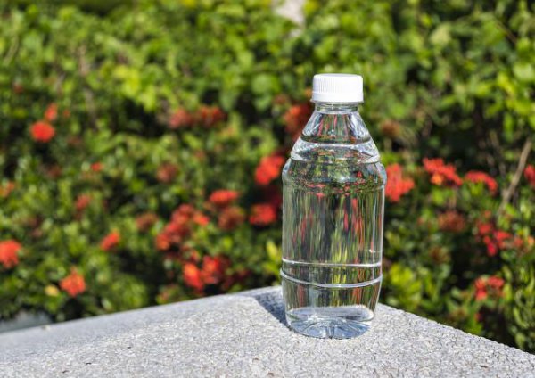 矿泉水过期了烧开了还能喝吗