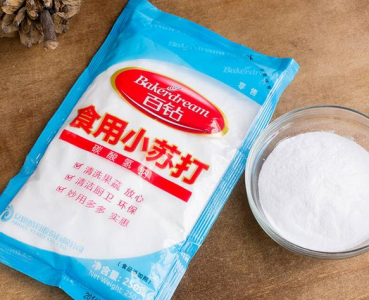 小苏打是淀粉吗 食用小苏打可以代替淀粉吗