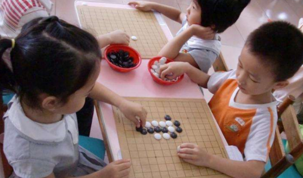 小孩学围棋的好处和坏处