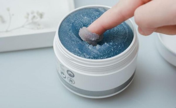 磨砂膏和沐浴露使用顺序正确方式