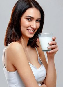 日常去除抬头纹妙招隐藏年龄秘密 巧妙消除抬头纹揭秘年龄不老的日常秘诀