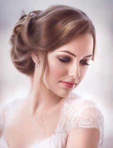 立体新娘妆的画法打造最娇美新娘 巧妙呈现婚礼新娘妆打造迷人立体效果