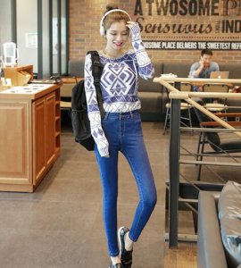 韩国紧身显瘦牛仔裤怎么穿都不够！