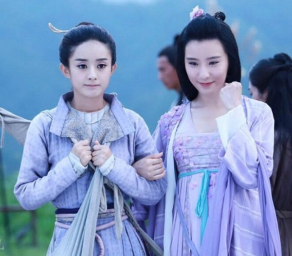 《花千骨》赵丽颖剧中造型盘点清新唯美