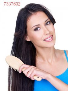 如何改善头发干枯毛躁的问题？头发养护的方法在这里了！