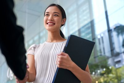 见面礼仪有哪些？全面的社交见面礼仪