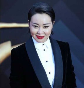 明星正反两面教材：如何正确驾驭红唇