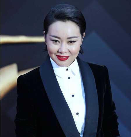 明星正反两面教材：如何正确驾驭红唇