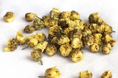 黄菊花的功效与作用有哪些？ 黄菊花的作用与好处是什么？