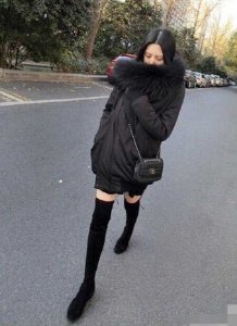 过膝靴搭配什么衣服？过膝靴的魅力搭配