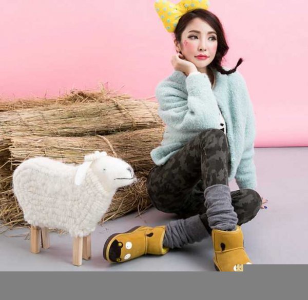 冬季UGG雪地靴如何搭配？