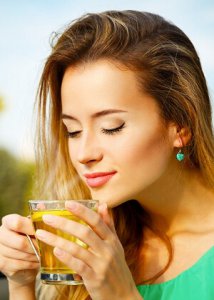 蜂蜜柚子茶清凉过夏日 清爽夏日蜂蜜柚子茶解暑消暑