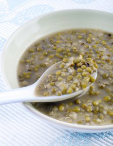 电饭煲绿豆汤的做法分享 绿豆汤电饭煲制作方法