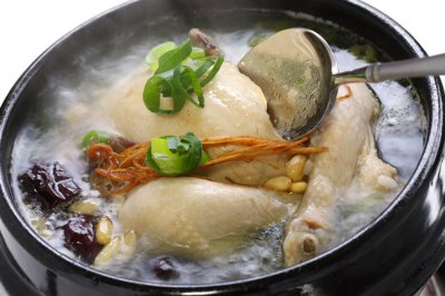 汤鲜味浓的清炖鸡汤做法 鲜美浓郁的清炖鸡汤秘制步骤