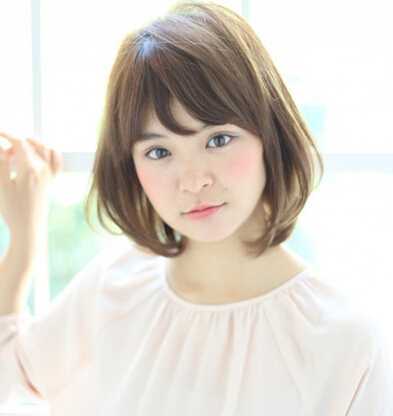 圆脸女生发型设计
