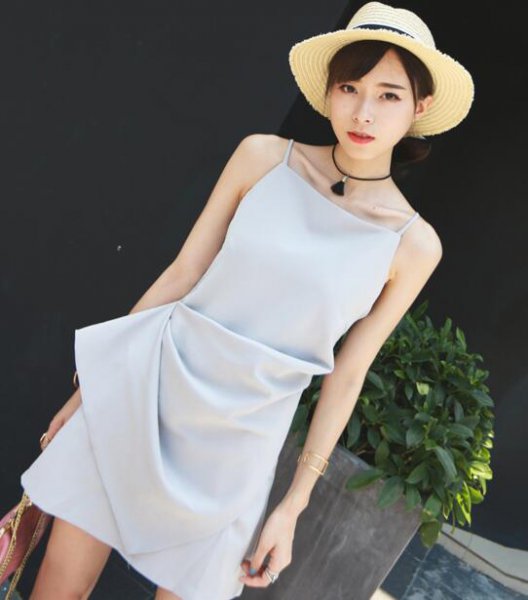 连衣裙夏季短裙给你时尚清凉感