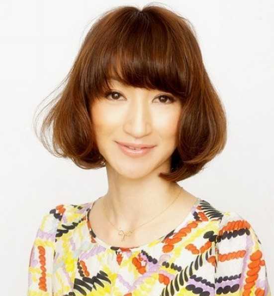 长脸型女生适合的短卷发推荐