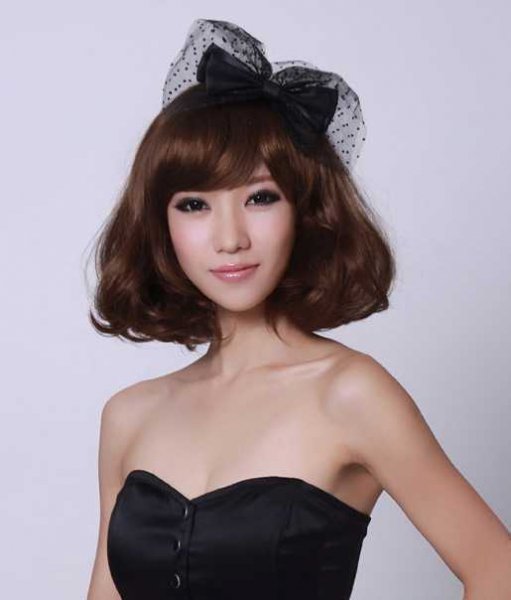 适合额头宽MM的发型大推介