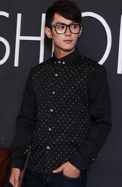 男士休闲长袖衬衫引领时尚潮流
