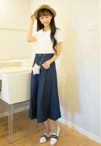 最新初秋街头达人时尚搭配 时尚搭配：最新初秋街头达人的时尚风采