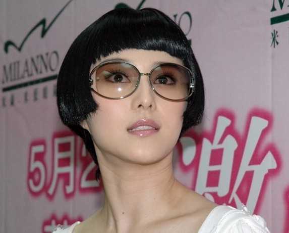 2024年气质女生短发最新发型