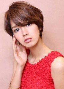 谁说短发不淑女？五款气质短发美翻天
