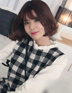秋季女生短发发型推荐 韩式短烫发时尚甜美