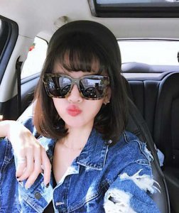 清新可爱的短发萝莉图片 清新可人的短发萝莉可爱瞬间