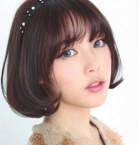 2024最新甜美短发烫发发型 2024最新可爱短发烫发造型