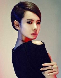 2024年最新时尚又帅气女生短发造型