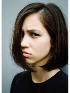 彰显优雅个性的女生短发 展现女性优雅魅力的短发风采