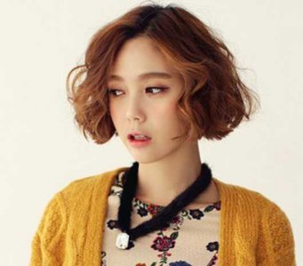 圆脸超气质减龄女生短发设计 气质短发设计圆脸女生减龄魅力