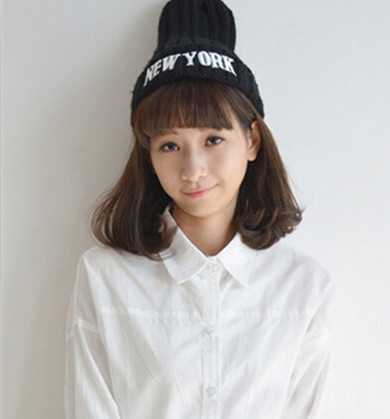 人气女学生中长发发型推荐