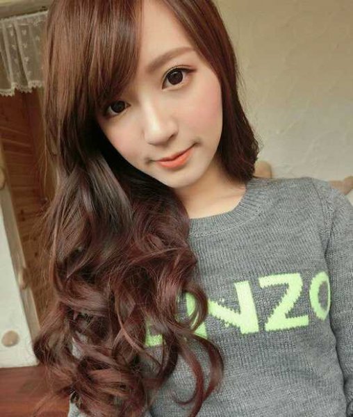 女生长发发型
