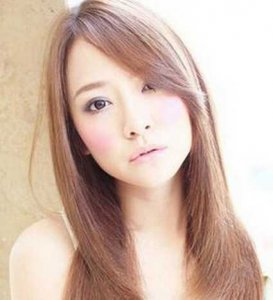 夏季清新长发直发发型气质满分 清爽夏日长直发完美气质展现