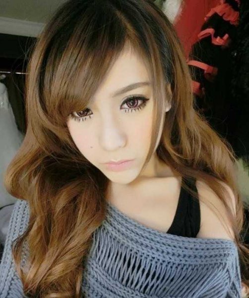 女生最爱的恬静长发刘海发型图片